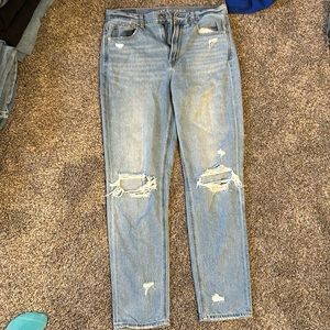 American Eagle ripped knee mom jeans